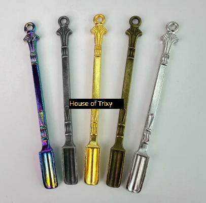 price is for one random spoon 